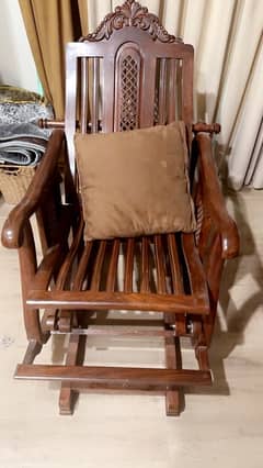 rocking chair for sale , bought 3 months ago , polish 10/10