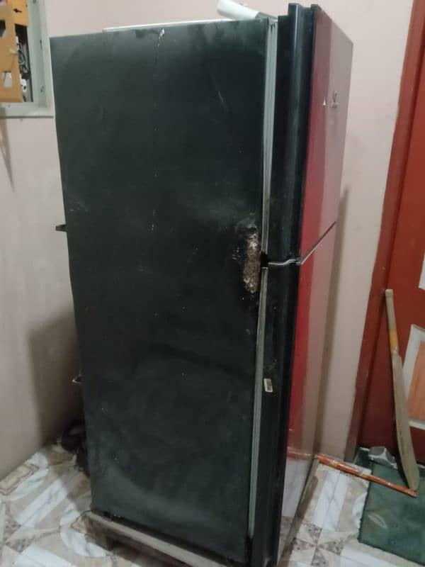 DAWLENCE FRIDGE FOR SALE 8