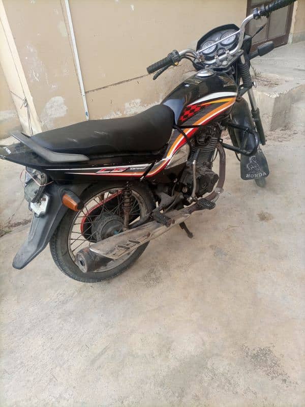 URGENT SALE Honda CG 125 Dream 0