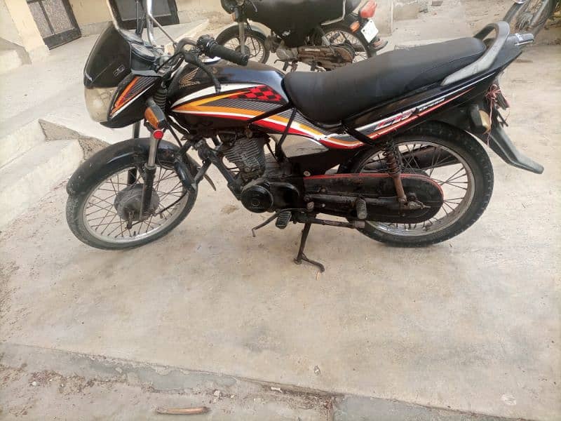 URGENT SALE Honda CG 125 Dream 4