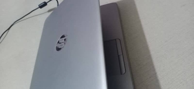 Hp elitebook 745 G4 Urgent For Sale 5