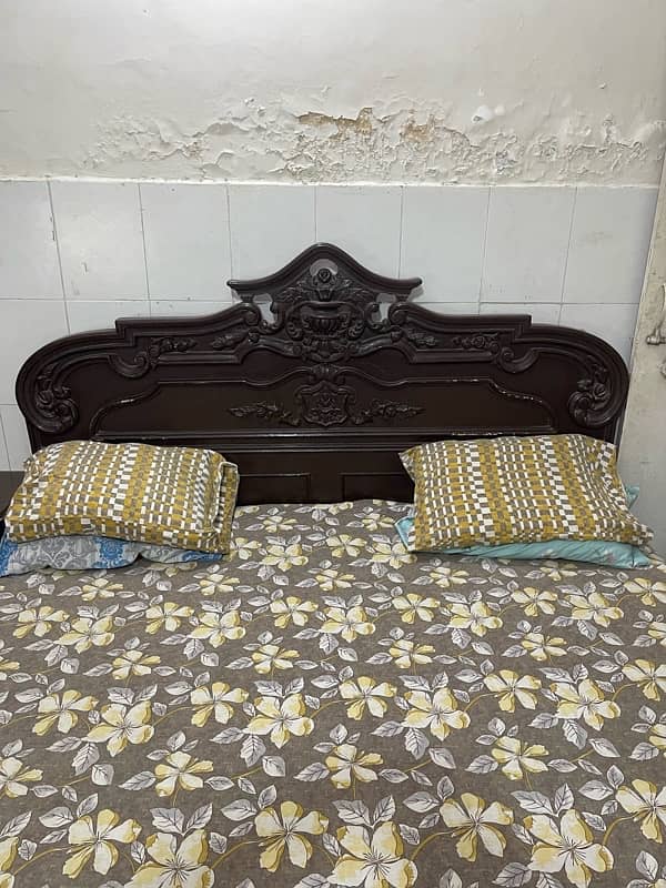 BED SET with dressing with 2 side table chiniot wood deco paint 11