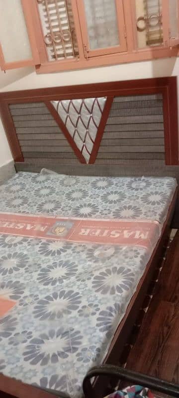 Bed With Molty Foam Mattress Neat & Clean 3