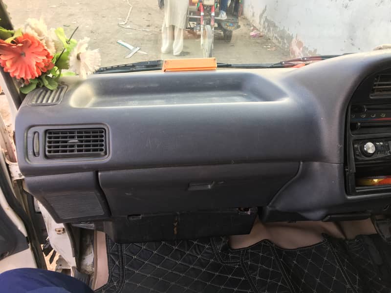 Toyota hiace sond shape 5