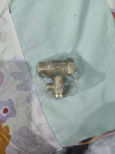 safety valve for instant gas Geyser