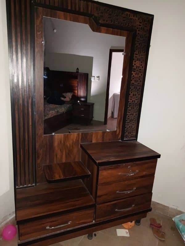 Dressing table for sale 2