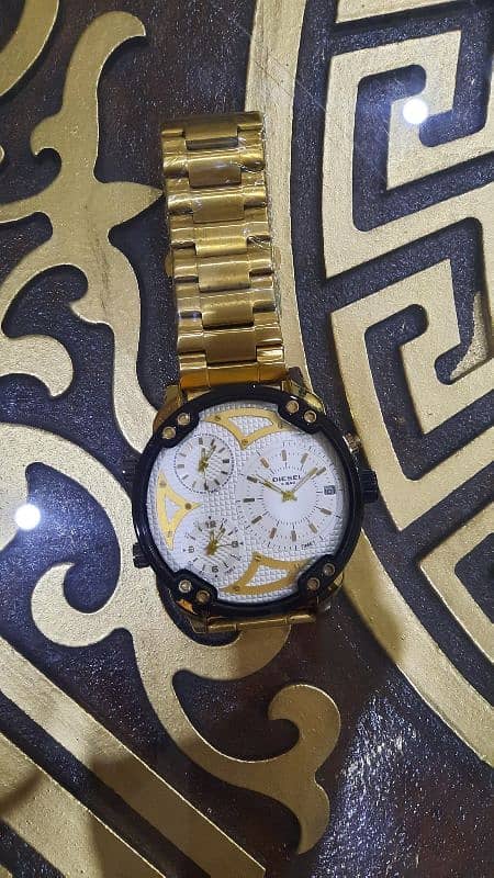 Urgent Sale Premium watch 0