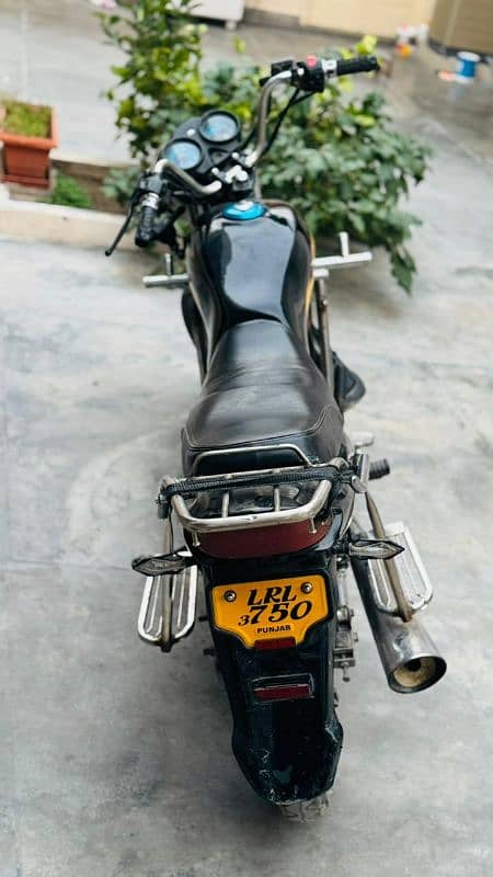 Pak Hero 125 5