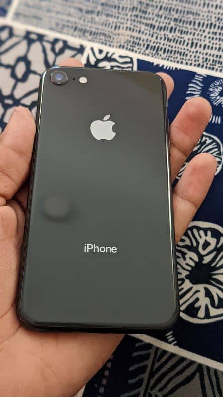 iphone 8 non PTA 11