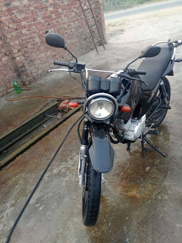 Yamaha YBR 125g 3