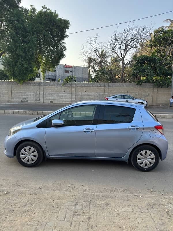 Toyota Vitz 2014 3