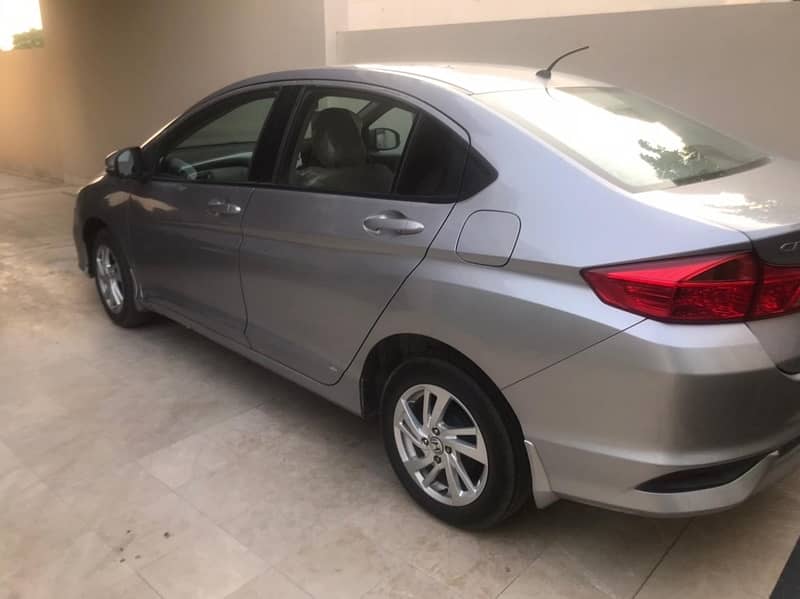 Honda City IVTEC 2023 3