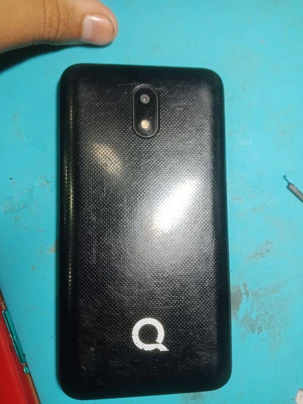 Qmobile half gb ram 4gb space 1