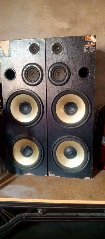 10 Inch Double Jbl Speakers 0