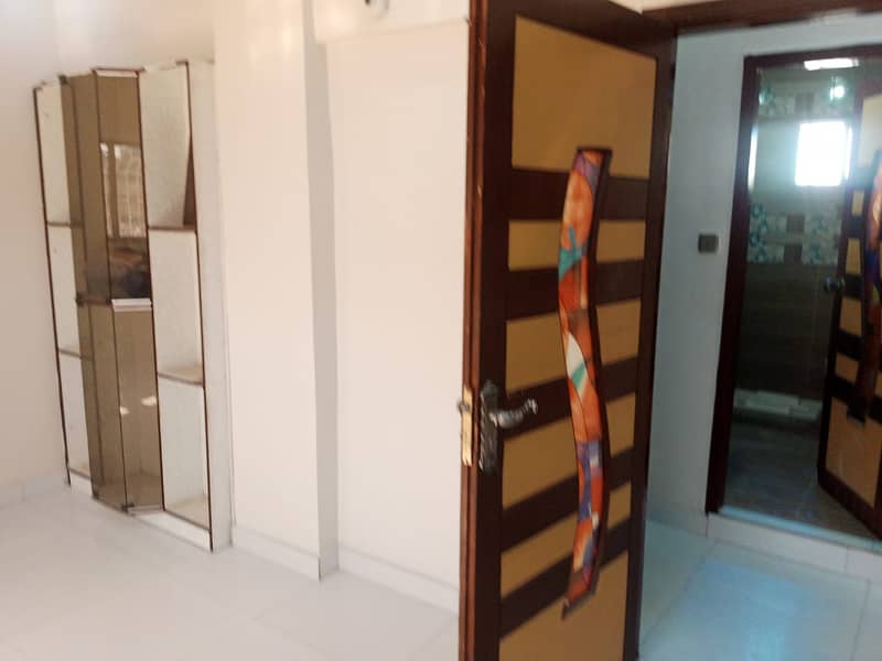 Flat In Gulshan Apartments Near To Disco Morr 12