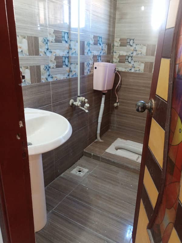 Flat In Gulshan Apartments Near To Disco Morr 14