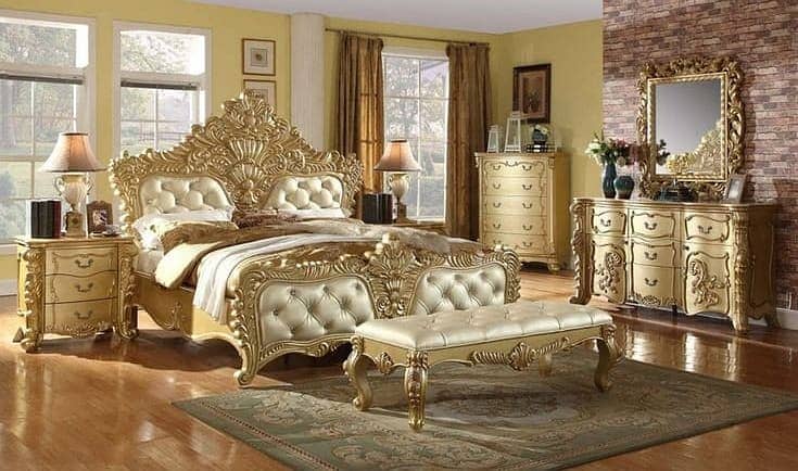 Wooden Luxury King bed set Available in wholesale rate 7