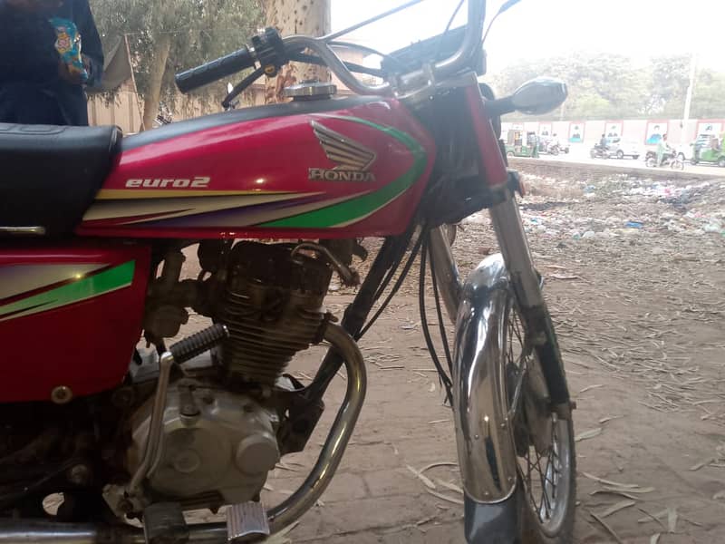 Honda CG 125 2013 6