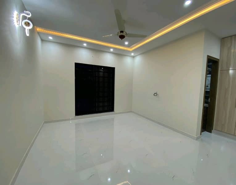 1 Kanal Upper Portion For Rent Valancia Town Colege Road Lahore 1