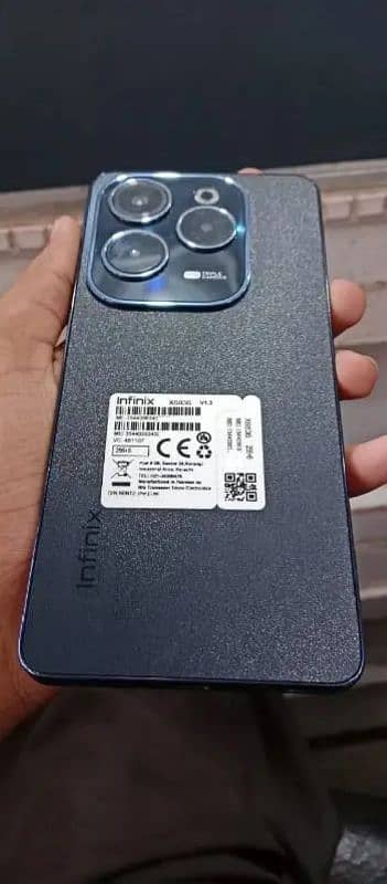 INFINIX HOT 40 FOR SALE . 6