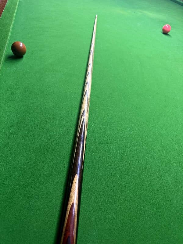 one piece hand made ash wood  snooker cue power stroke 0