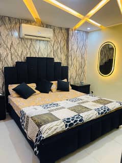 DAILY BASIS LAVISH SHORT TIME STAY & LONG TIME STAY FAMILY APPARTMENT FOR RENT IN TALHA BLOCK SECTOR E BAHRIA TOWN LAHORE