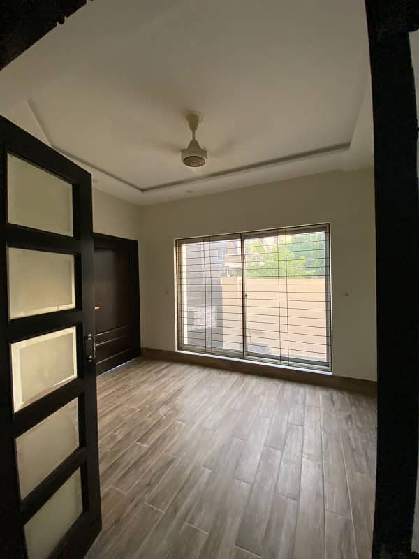 5 Marla Slightly Used Well Maintained House is for Sale in BB Block Bahria Town Lahore 12