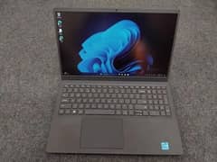 Dell Vostro 3520-Corei7-8GB-512GB-120HZ 0