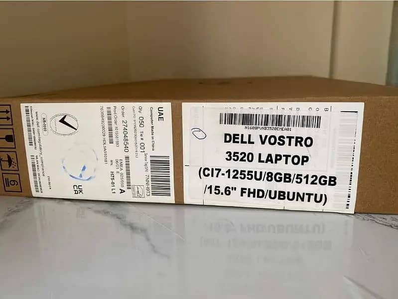 Dell Vostro 3520-Corei7-8GB-512GB-120HZ 1