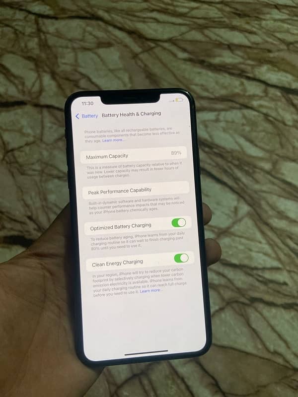 iPhone 11 Pro Max 64 gb 6