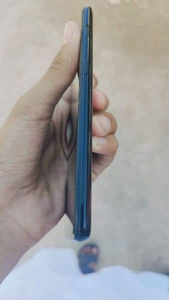 One plus 6t all okay haa 10/10 condition Snapdragon845 5