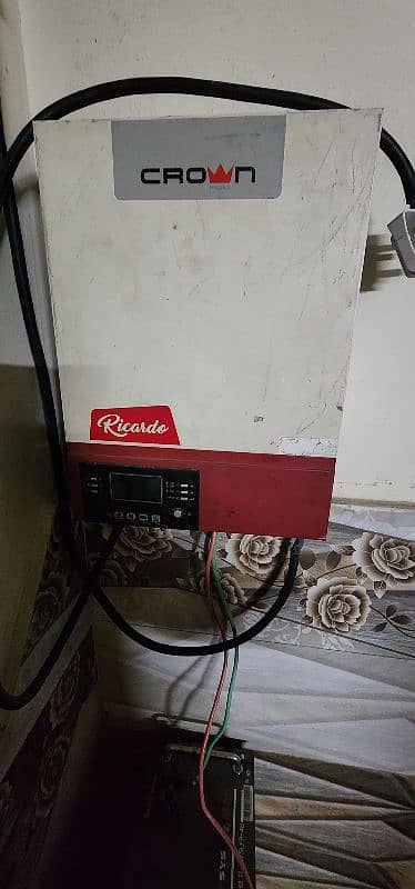 solar inverter crown 5.2kv model 5500 3