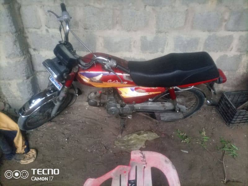 Honda cd70 2004 model karachi number 6