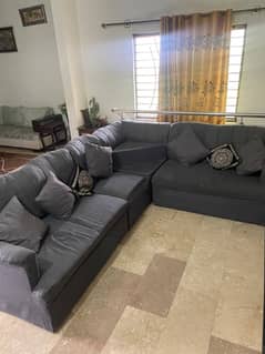 5 Seater Sofa 9/10 Condition Urgent Sale