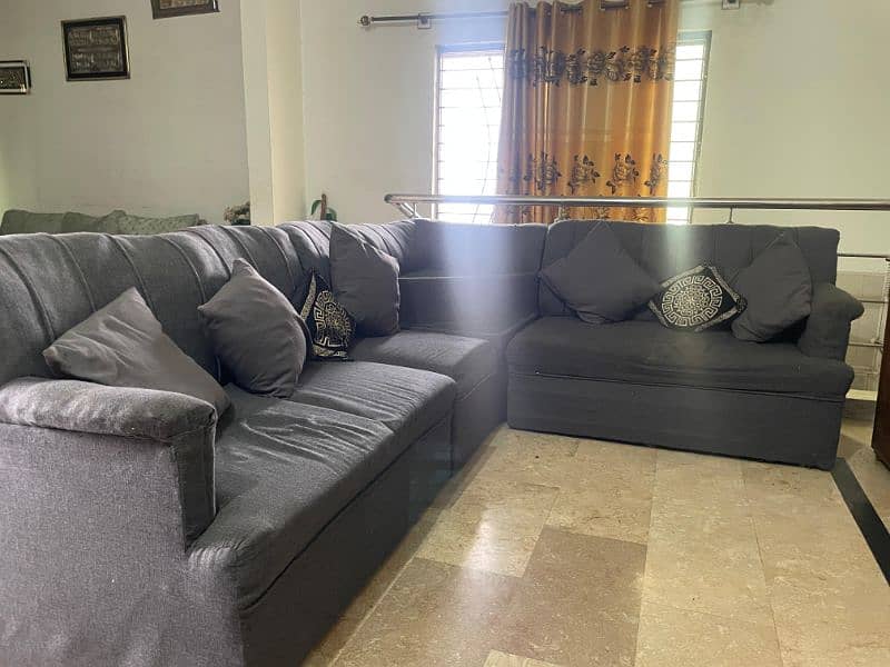 5 Seater Sofa 9/10 Condition Urgent Sale 1