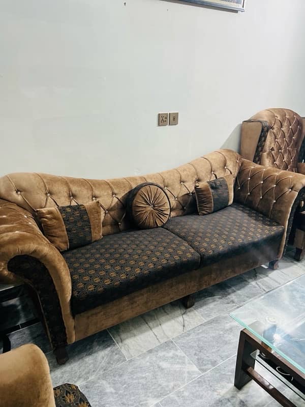 5 seater sofa set with table 1