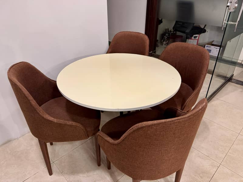 Executive Office Tables, Chairs and Sofas for Sale 9