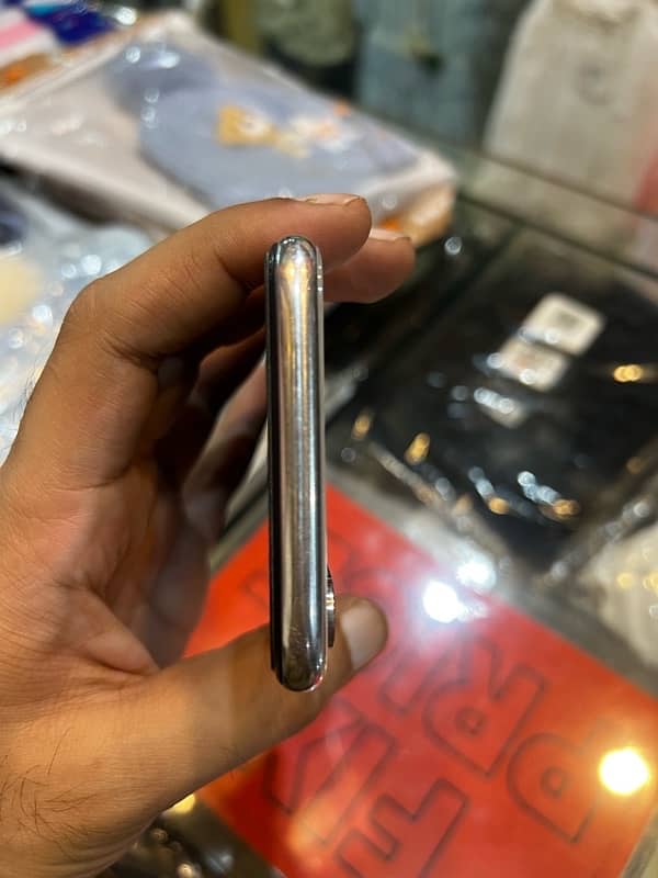 iphone x 64gb . pta approved 3