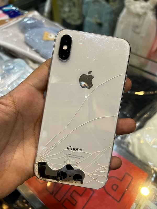 iphone x 64gb . pta approved 5