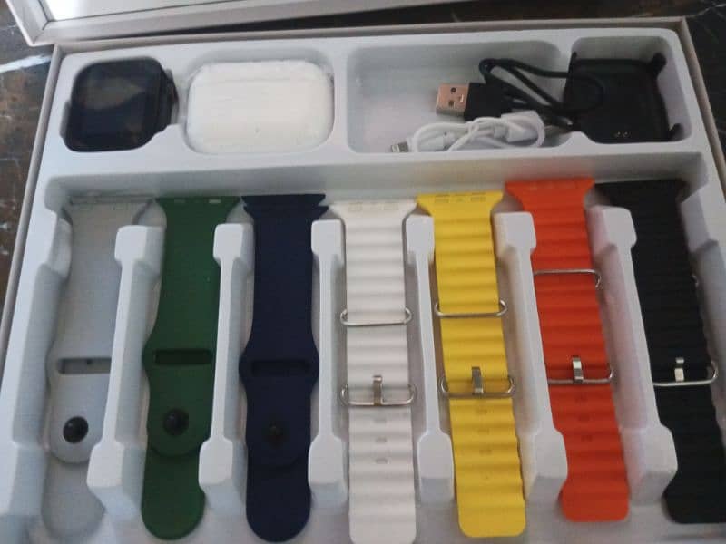 7 balts new watch for sale airport sat ha 6