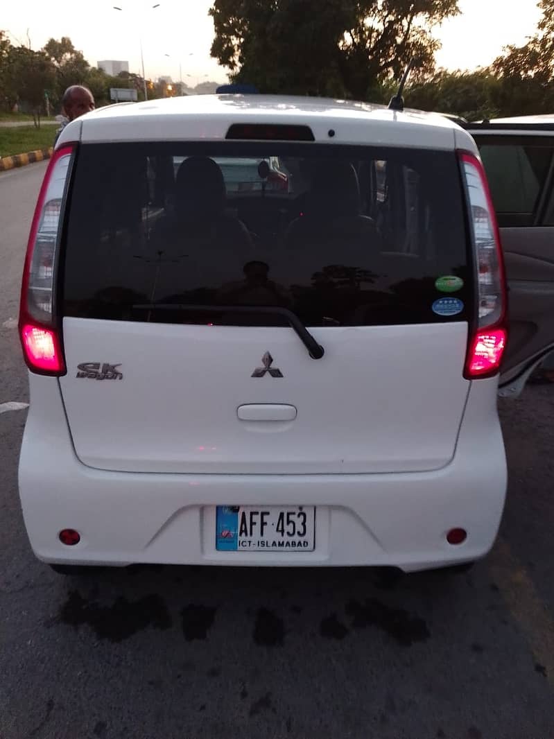 Mitsubishi Ek Wagon 2014/2017 G Version 7