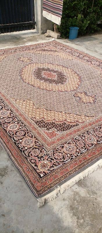 LAST : 150 SqFT: Irani carpet as like new large size 4