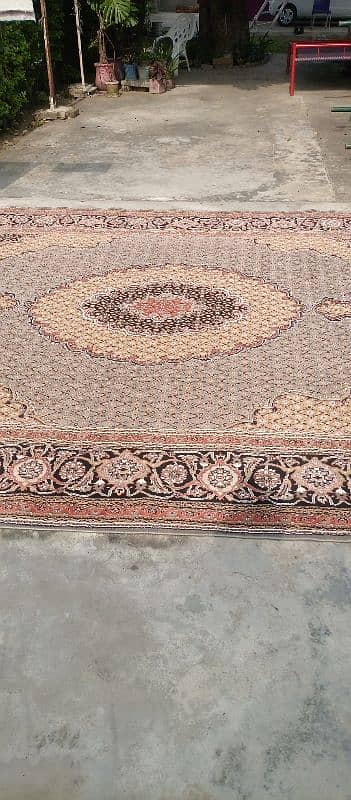 LAST : 150 SqFT: Irani carpet as like new large size 6