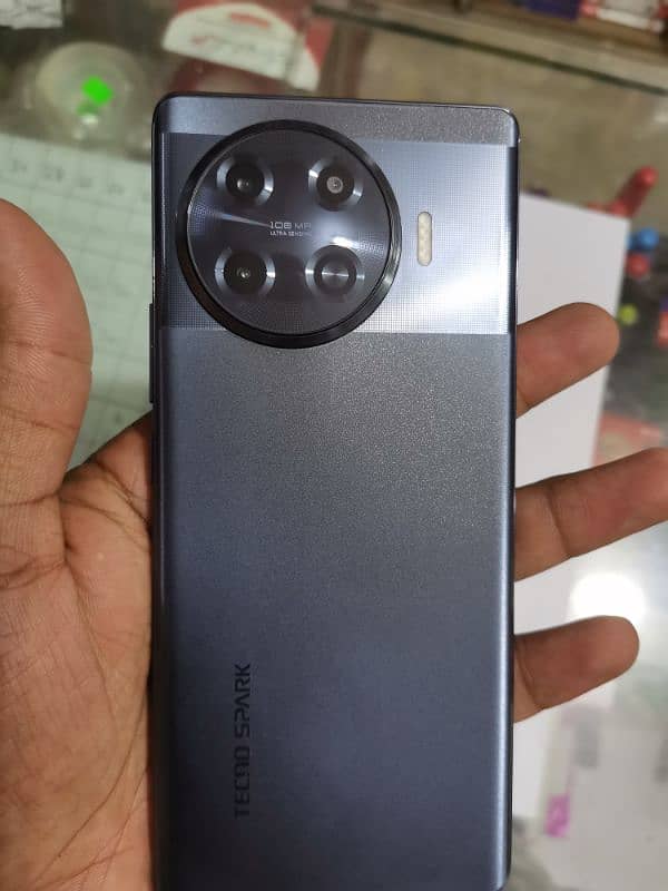 tecno spark 20 pro plus 2