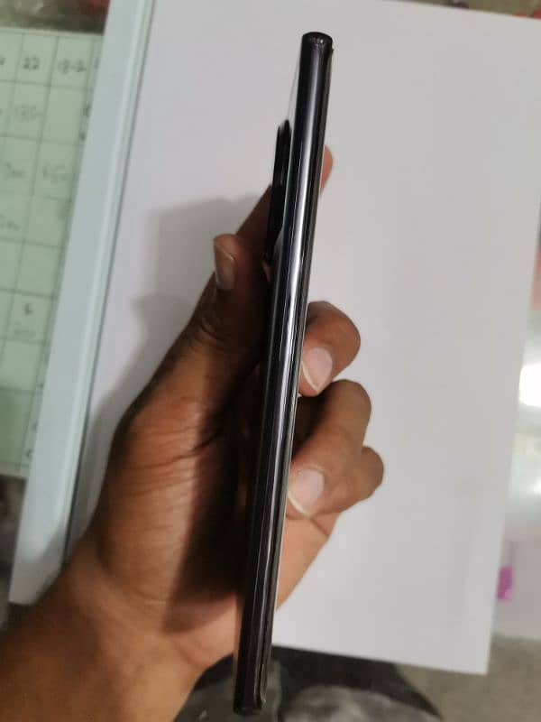 tecno spark 20 pro plus 5