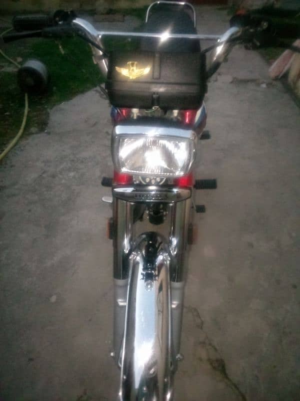 Honda 125 2024 03018101099 1