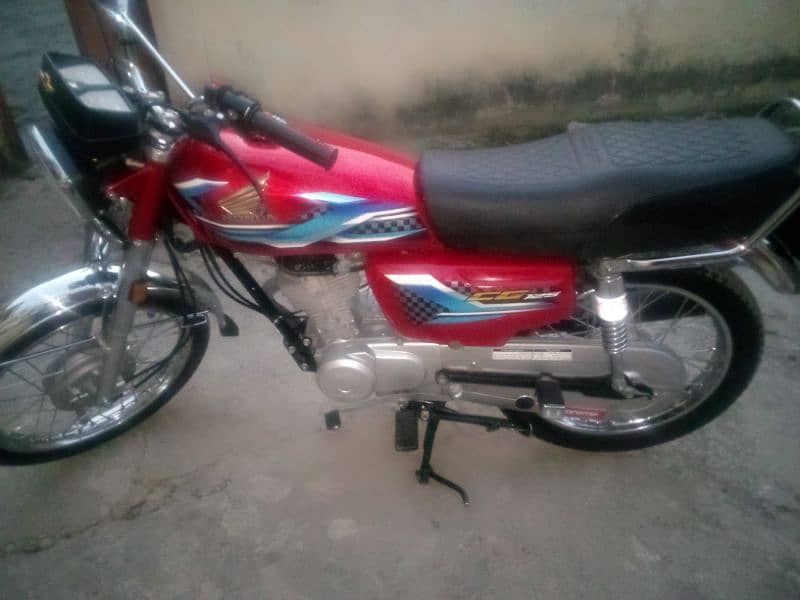 Honda 125 2024 03018101099 3