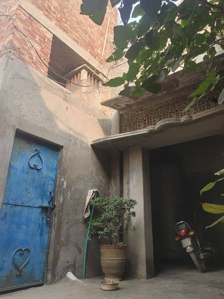 9.5 Marla house for sale : village Noor pur near barki road Lahore cnt 0