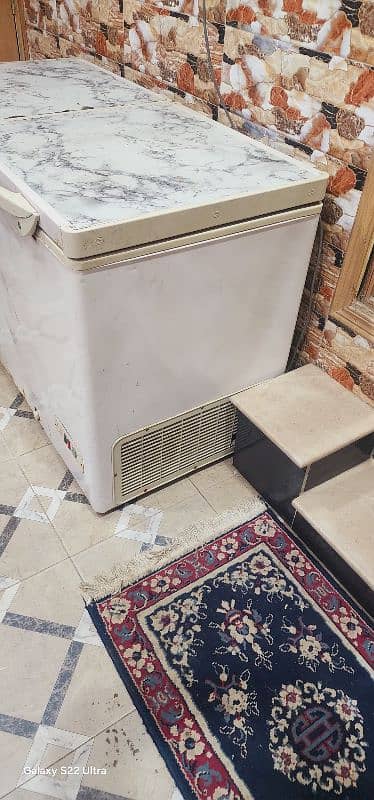 Dawlance deep freezer double door 4