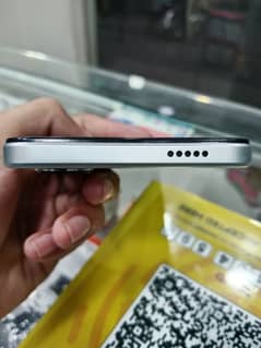 vivo y18 like new condition just 1month used